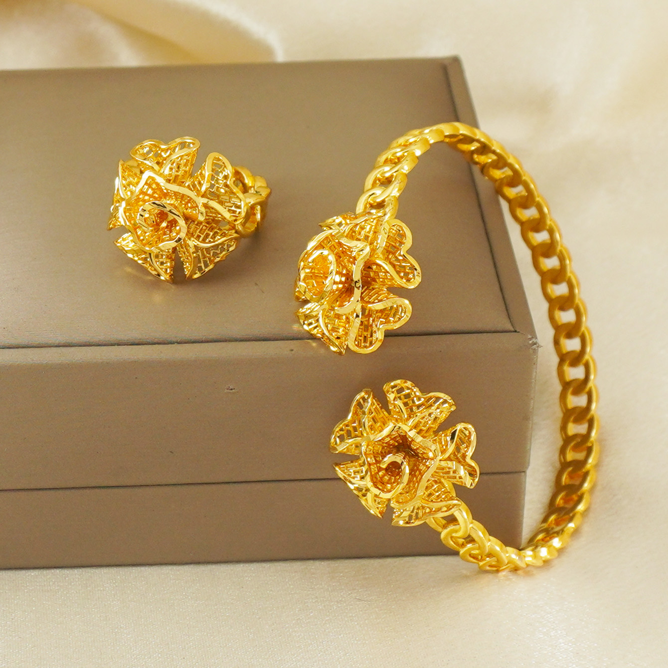 Pulsera de cobre chapada en or - Best Jewelry Watches reseña y precio